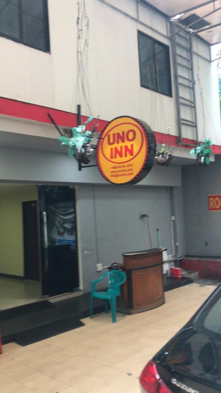 Uno Inn Bangkok Buitenkant foto